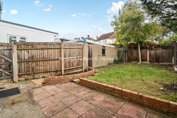 Conifer Gardens, Streatham, London, SW16 - Photo 1