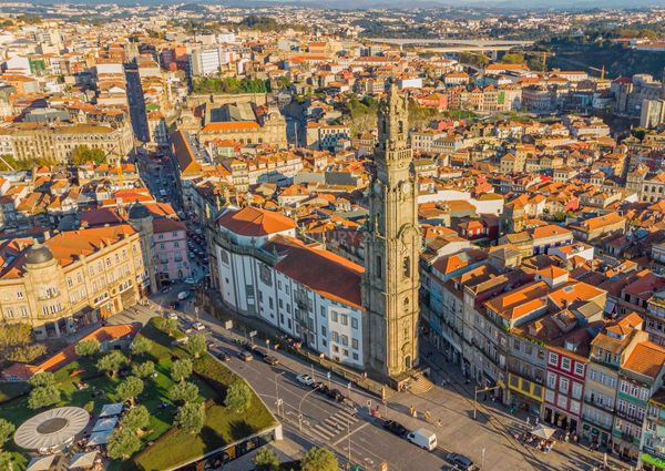 T1 Mobilado e Equipado no Coração do Porto