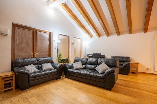 3 bedroom semi-detached house to rent - Photo 1