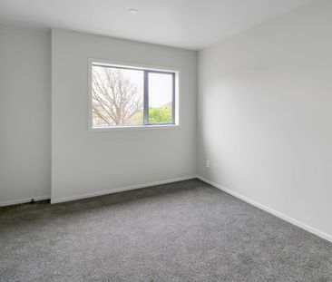 Stunning family home - Photo 1