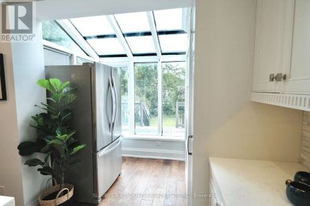 456 ROEHAMPTON AVENUE - Photo 5