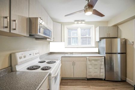 For Lease - 295 Indian Grove Unit# 1, Toronto, Ontario - Photo 3