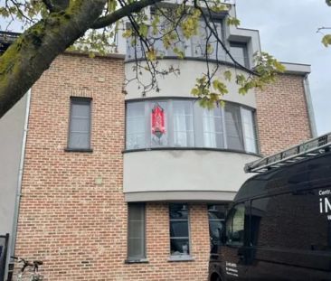 Sfeervol appartement met één slaapkamer centraal in de dorpskom van St Jozef Olen. - Photo 1