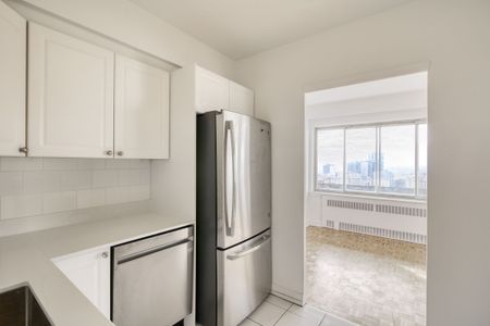 3555 Cote-des-Neiges Road - Photo 3