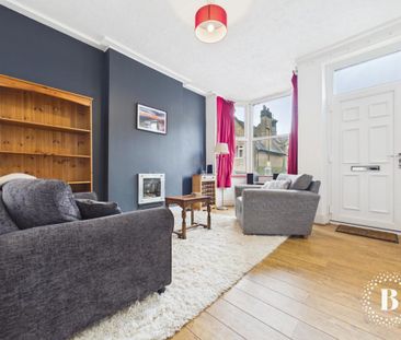 2 bedroom end of terrace house to rent - Photo 1