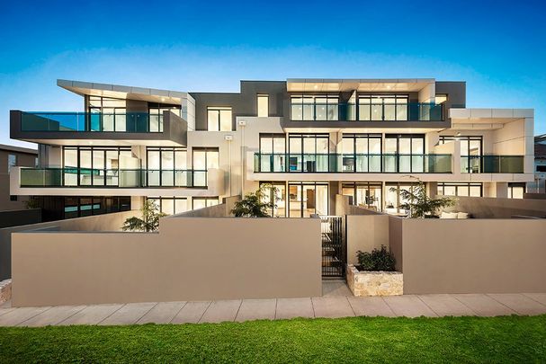 Thinking of selling? Contact our agent - Photo 1