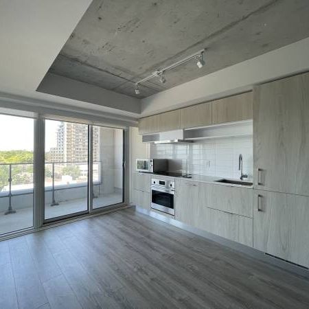 ART SHOPPE: Charming Jr 1 Bedroom Condo For Rent Mid Toronto - Photo 3