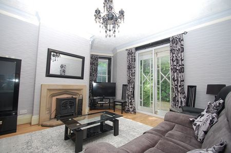 Narcot Lane, Chalfont St. Peter, Gerrards Cross,SL9 - Photo 3