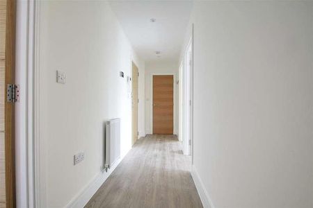 Arden Grove, Harpenden, AL5 - Photo 2