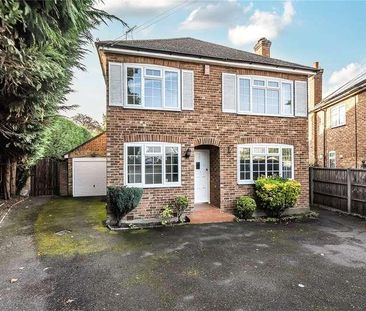 Hollies Avenue, West Byfleet, Surrey, KT14 - Photo 5