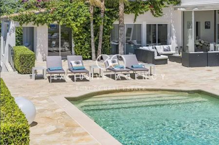 Cannes Location meublee a l'annee villa 7 pieces 284.68 m² piscine et vue mer - Photo 5