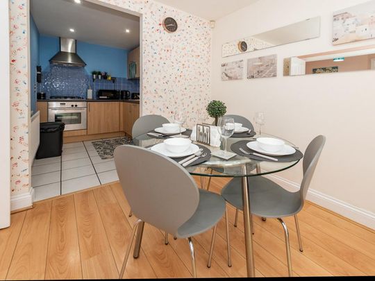 1 bedroom apartment to rent - Photo 1