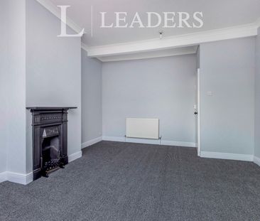 2 bedroom flat to rent Hartshill Road, Stoke-On-Trent, ST4 - Photo 3