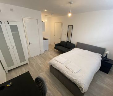 Studio Flat, Bedford Place, BN1 - Photo 5