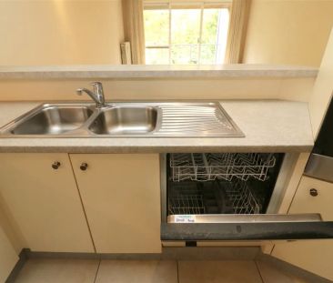 Appartement met 2 slpk., autostaanplaats en terras in centrum Aarsc... - Foto 4