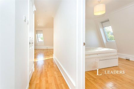 1 bedroom flat to rent - Photo 5