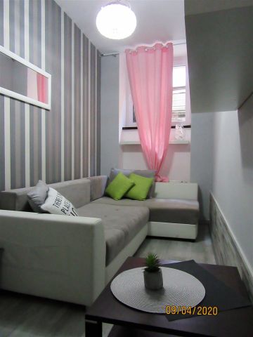 Mieszkanie na wynajem - Zdjęcie 2