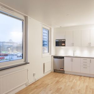 Tempelriddarvägen 17, Bredäng - Foto 2
