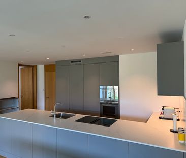Moderne 3.5-Zimmer-Neubauwohnung in Hünibach - Photo 4