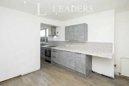 3 bedroom terraced house to rent - Photo 5