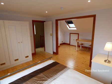 1 bedroom in a house share to rent - Photo 4