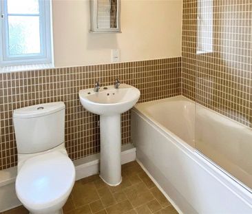 Mill Lane, Dewsbury, West Yorkshire, WF12 - Photo 5