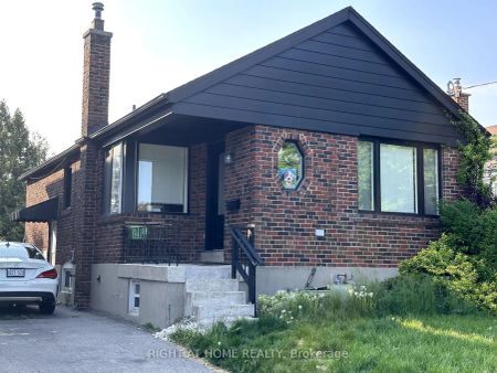 Detached Home For Lease | E8332698 - Photo 2