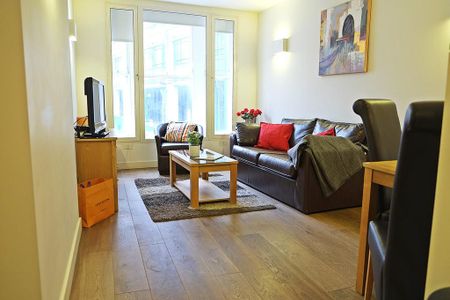 1 bedroom flat to rent - Photo 2