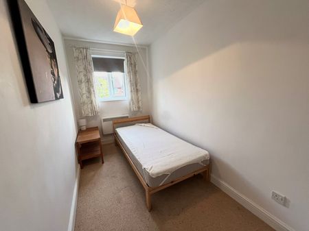 1 bedroom house to rent - Photo 2