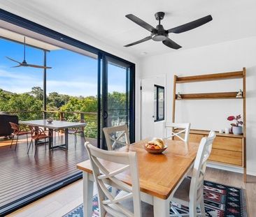 Elevated Home with Stunning Mountain Views - Photo 3