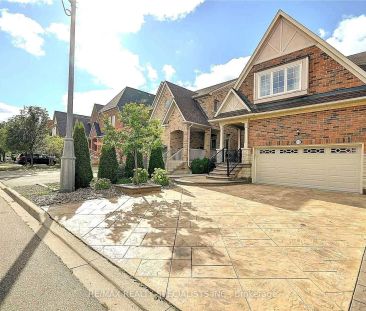 Detached Home For Lease | W9033084 - Photo 5