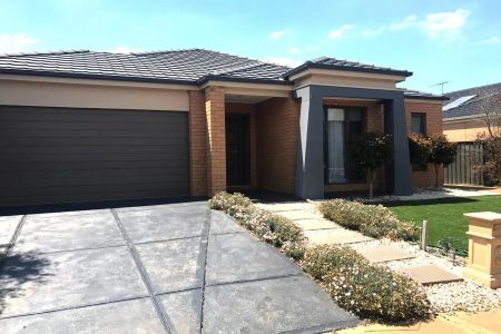 59 Florey Avenue, Point Cook VIC 3030 - Photo 3