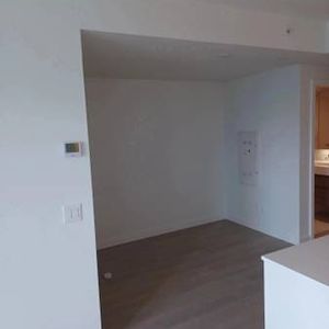 Metrotown new studio apartment available now - Photo 2