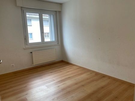 3 pièces avec balcon, Fritz-Courvoisier 24, La Chaux-de-Fonds - Photo 3