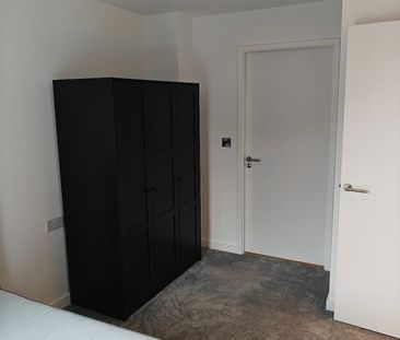 1 Bed Flat, Silkbank Wharf, M5 - Photo 3