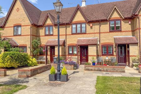 2 bedroom terraced house to rent - Photo 5