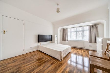 2 bedroom maisonette to rent - Photo 3