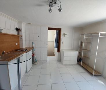 Location Appartement 1 Pièce 16 m² - Meublé - Photo 3