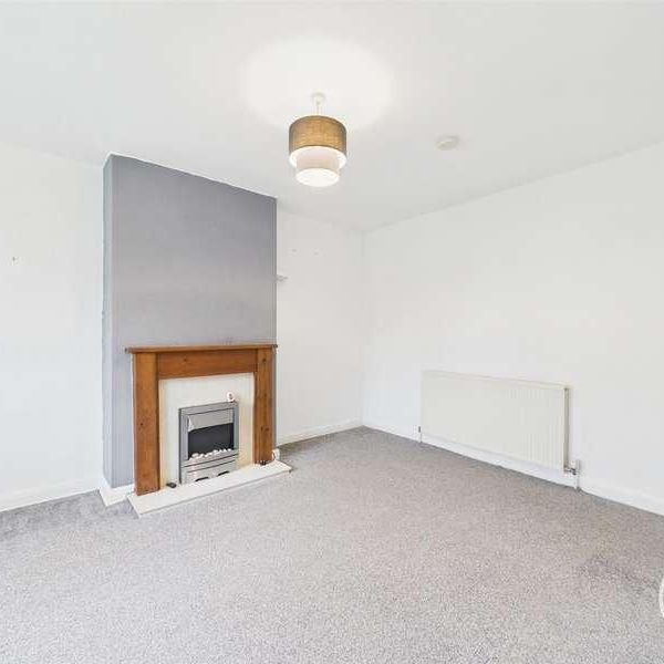 Sandringham Drive, Leeds, LS17 - Photo 1