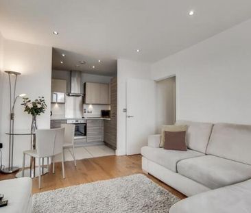 2 bedroom apartment to rent - Photo 3