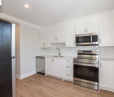 Spacious 1 Bedroom Apartment in Welland - Photo 2