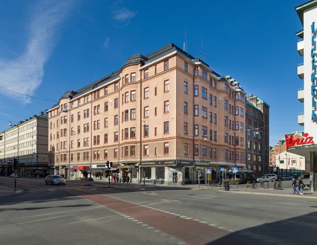 Åsögatan 111 - Foto 1