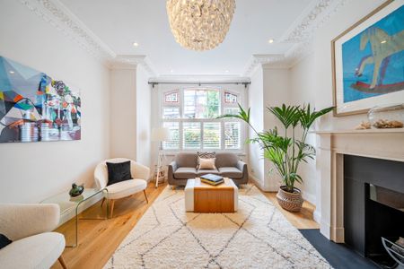 4 bedroom flat to rent - Photo 3