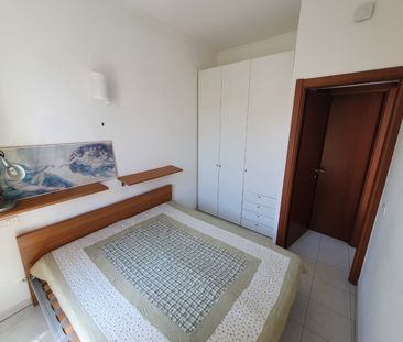 LONG - DISPONIBLE IMMEDIATEMENT - Photo 3