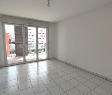 Location Appartement 3 pièces 57m² TOULOUSE 31300 - Photo 2