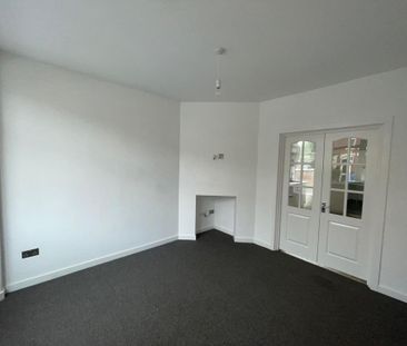 2 bedroom property to rent - Photo 2
