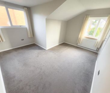 4 bedroom detached house to rent - Photo 6