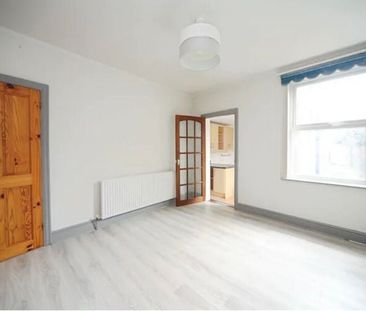 4 Bed End Terrace, Reginald Street, LU2 - Photo 4