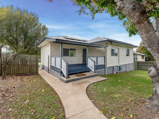 1 Farrell Street, Maryborough - Photo 1