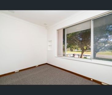 5 Jeffery Road, Dianella, WA 6059 - Photo 6